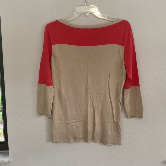 Color block sweater - Picture 7 of 10